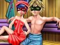 Spel Gestippelde Meisie Sauna Flirt  aanlyn