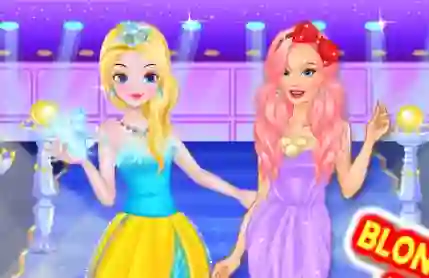 Spel Blonde Vs Readhead Fashion Show aanlyn