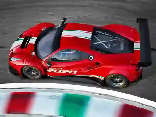 Spel Ferrari 488 GT3 Evo aanlyn