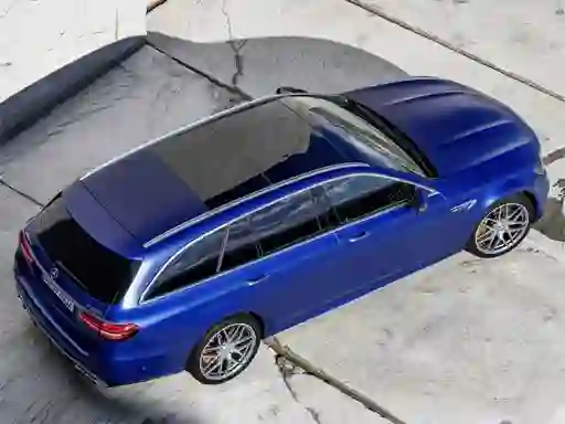 Spel Mercedes Benz E63 Amg Estate Slide aanlyn
