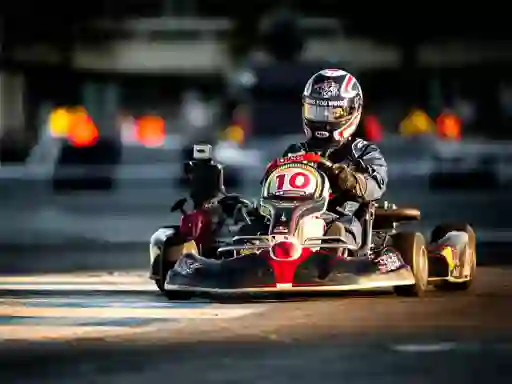 Spel Kart Karting aanlyn