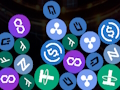 Spel Voeg Crypto 2048 legkaart saam  aanlyn